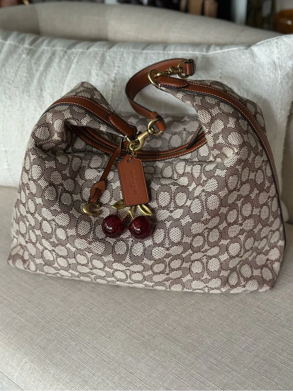 COACH Juliet Shoulder Bag 38 In Signature Textile Jacquard